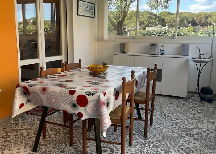 Paradis Du Soleil-plage De La Roquille - 4 Personnes- Clim-parking *